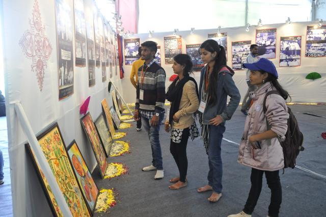 Students at an exhibition at ABVP national conference. (Arun Mondhe/HT photo) Students at an exhibition at ABVP national conference. (Arun Mondhe/HT photo)