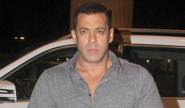 In her column in Times of India, Twinkle Khanna made a tongue in cheek reference to Salman Khan’s marital status. (Yogen Shah) In her column in Times of India, Twinkle Khanna made a tongue in cheek reference to Salman Khan’s marital status. (Yogen Shah)