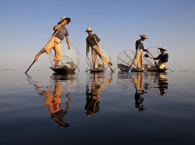 One-legged paddling on Inle Lake, Burma. (Istock) One-legged paddling on Inle Lake, Burma. (Istock)