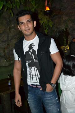 Actor Arjun Bijlani plans to dedicate 2017 to his son Ayaan. Actor Arjun Bijlani plans to dedicate 2017 to his son Ayaan.