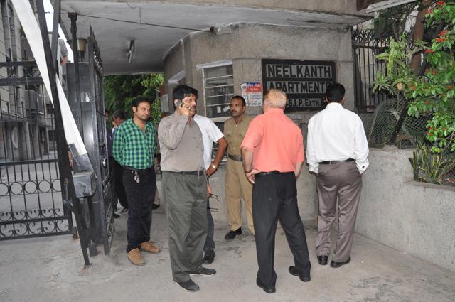 BK Bansal’s daughter and wife were found hanging at their apartment on July 19. On September 27, Bansal, along with his son Yogesh, followed suit. (HT File Photo) BK Bansal’s daughter and wife were found hanging at their apartment on July 19. On September 27, Bansal, along with his son Yogesh, followed suit. (HT File Photo)
