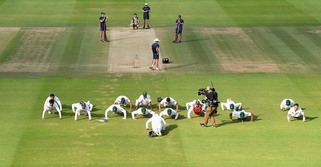 The Pakistan team perform push ups in celebration after winning the 1st Investec Test between England and Pakistan at Lord's Cricket Ground. (Getty Images) The Pakistan team perform push ups in celebration after winning the 1st Investec Test between England and Pakistan at Lord's Cricket Ground. (Getty Images)