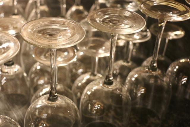Does stress lead you to drinking? Think again. (Shutterstock) Does stress lead you to drinking? Think again. (Shutterstock)