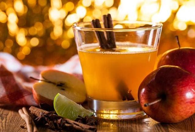 Vinegar helps control blood sugar spikes for people with type 2 diabetes and those who are pre-diabetic. (Getty Images) Vinegar helps control blood sugar spikes for people with type 2 diabetes and those who are pre-diabetic. (Getty Images)