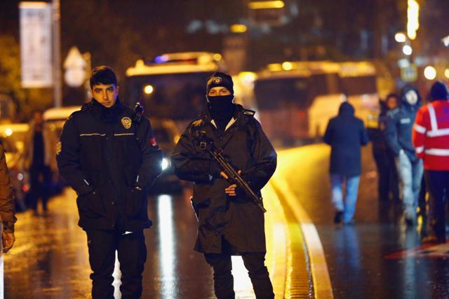 Police secure an area near an Istanbul nightclub, following a gun attack, Turkey. (REUTERS) Police secure an area near an Istanbul nightclub, following a gun attack, Turkey. (REUTERS)