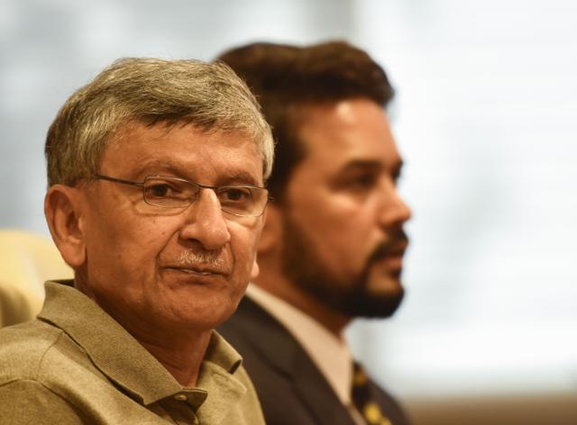 BCCI secretary Ajay Shirke (foreground) and president Anurag Thakur. Shirke said after the Supreme Court order that he has no personal attachment to the post (Hindustan Times)