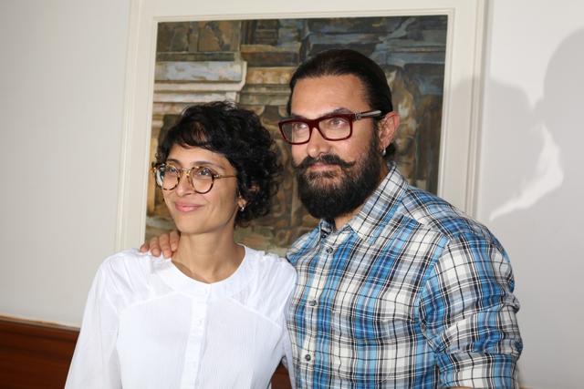 Aamir Khan with his wife Kiran Rao during the announcement of Satyamev Jayate Water Cup 2 in Mumbai. (IANS) Aamir Khan with his wife Kiran Rao during the announcement of Satyamev Jayate Water Cup 2 in Mumbai. (IANS)
