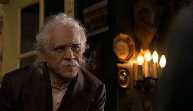 In the Jack Nicholson starrer, Wolf, Om Puri played the doctor who gives Nicholson the amulet. In the Jack Nicholson starrer, Wolf, Om Puri played the doctor who gives Nicholson the amulet.
