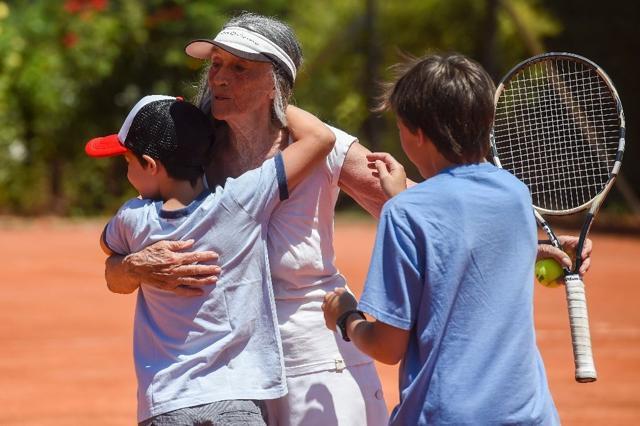Argentine tennis player Ana Obarrio, who ranks third in the country in her age group, has 37 grandchildren (AFP Photo) Argentine tennis player Ana Obarrio, who ranks third in the country in her age group, has 37 grandchildren (AFP Photo)