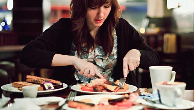 Your breakfast should be your biggest meal. (Getty Images/Flickr RM)