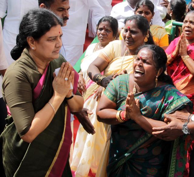 AIDMK general secretary Sasikala Natarajan with party supporters. (R Parthiban)