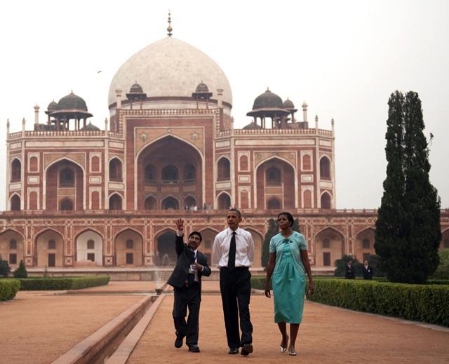 Barack Obama and Michelle Obama pay visit to Humayun's Tomb in New Dehli on November 7, 2010. (AFP file) Barack Obama and Michelle Obama pay visit to Humayun's Tomb in New Dehli on November 7, 2010. (AFP file)