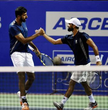 Rohan Bopanna and Jeevan Nedunchezhiyan won the Chennai Open on January 8, 2017. (PTI)