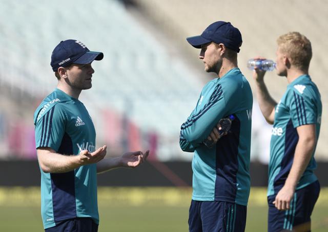 England captain Eoin Morgan and Joe Root speak during a training session before the third ODI against India, at Eden Gardens in Kolkata, on Saturday. (Prateek Choudhury/HT)