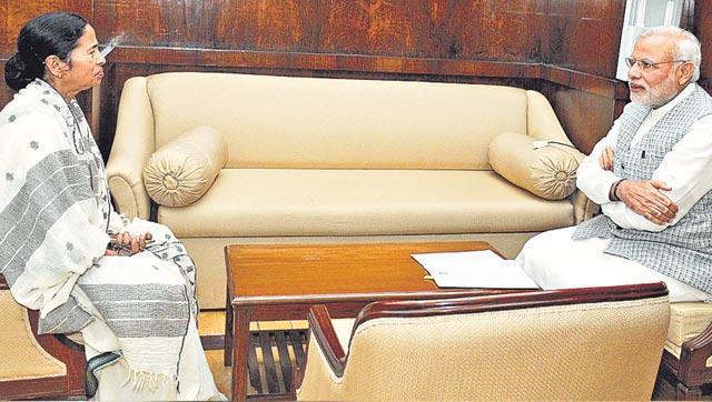 The schism between Mamata Banerjee and Narendra Modi has never been so wide as it is now. (HT Photo) The schism between Mamata Banerjee and Narendra Modi has never been so wide as it is now. (HT Photo)