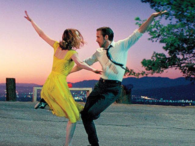 The big win by La La Land at the 28th annual awards set up the film as an odds-on Oscar favorite, after it scored a record-tying 14 Oscar nominations earlier this month. The big win by La La Land at the 28th annual awards set up the film as an odds-on Oscar favorite, after it scored a record-tying 14 Oscar nominations earlier this month.