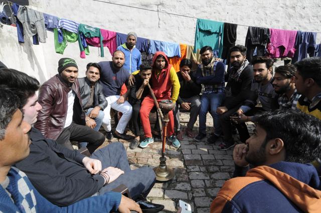 Villagers of Aghapur are in joy after Manveer Gurjar was declared winner of Bigg Boss. (Sunil Ghosh/HT Photo) Villagers of Aghapur are in joy after Manveer Gurjar was declared winner of Bigg Boss. (Sunil Ghosh/HT Photo)