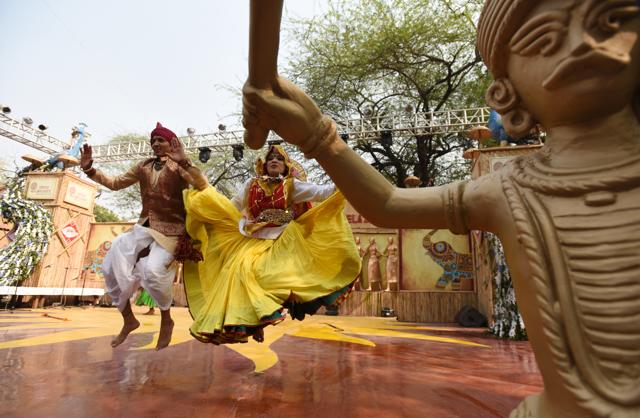 Artistes from Haryana performing during the press preview of Surajkund Mela at Faridabad on Tuesday. (Virendra Singh Gosain/HT Photo) Artistes from Haryana performing during the press preview of Surajkund Mela at Faridabad on Tuesday. (Virendra Singh Gosain/HT Photo)