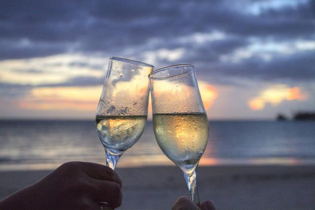 ‘All work and no play’ is an expensive way of life (Pixabay) ‘All work and no play’ is an expensive way of life (Pixabay)