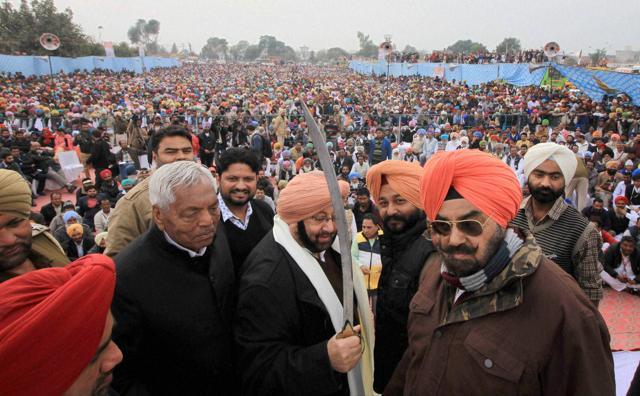 Punjab Congress president Captain Amarinder Singh at an election rally for party candidate from Rampur Phula, Gurpreet Singh Kangar, in Mehraj, Bathinda. (PTI Photo)