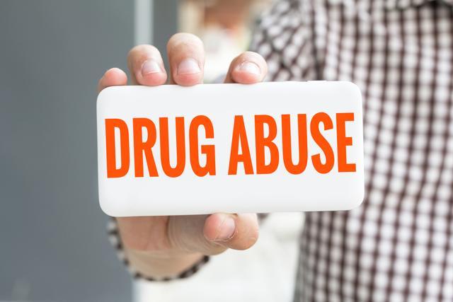 Often, managing health problems can mean that older adults may take many different medications. Five or more medications can result in harmful side effects. (Shutterstock) Often, managing health problems can mean that older adults may take many different medications. Five or more medications can result in harmful side effects. (Shutterstock)