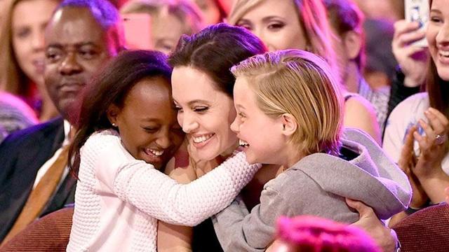 By the Sea star Angelina Jolie and her six kids, who she shares with Brad Pitt, celebrated New Year’s Eve in Colorado without the actor.(AP) By the Sea star Angelina Jolie and her six kids, who she shares with Brad Pitt, celebrated New Year’s Eve in Colorado without the actor.(AP)