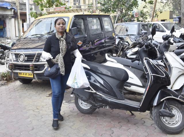 Anjali Tarve at Worli in Mumbai. (Anshuman Poyrekar/HT PHOTO) Anjali Tarve at Worli in Mumbai. (Anshuman Poyrekar/HT PHOTO)