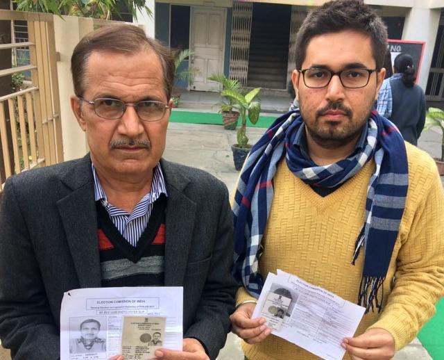 Anil Kumar and his son Aseem before voting at Atam Nagar. (HT Photo) Anil Kumar and his son Aseem before voting at Atam Nagar. (HT Photo)