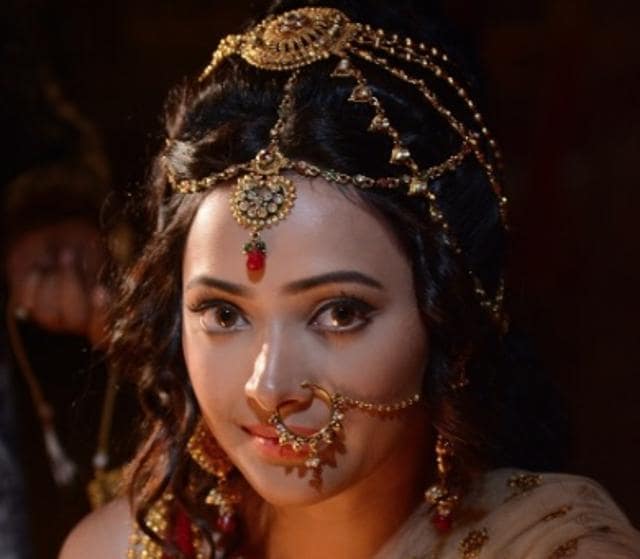 Makdee Star Shweta Basu Prasad Makes Documentary About Classical Music ...