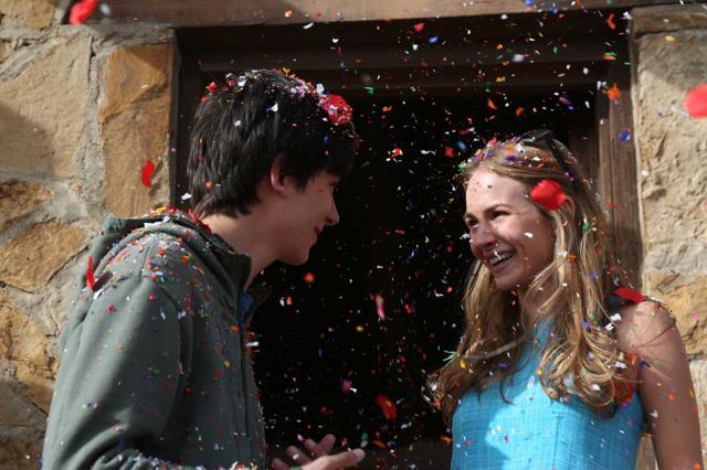 The Space Between Us is about a boy born in space who falls for a girl on Earth. The Space Between Us is about a boy born in space who falls for a girl on Earth.