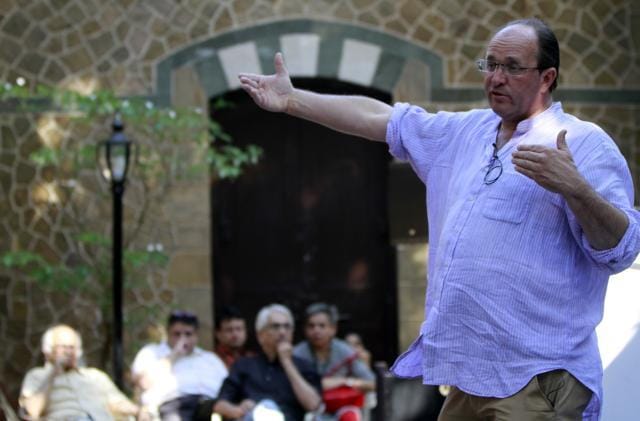 Historian and writer , William Dalrymple, at the 2013 Kala Ghoda Arts Festival in Mumbai, India. Dalrymple will speak at the Delhi Literature Festival on February 12 about ‘Kohinoor’, the book he co-authored on the “infamous” diamond. (Satish Bate/ HT Photo ) Historian and writer , William Dalrymple, at the 2013 Kala Ghoda Arts Festival in Mumbai, India. Dalrymple will speak at the Delhi Literature Festival on February 12 about ‘Kohinoor’, the book he co-authored on the “infamous” diamond. (Satish Bate/ HT Photo )