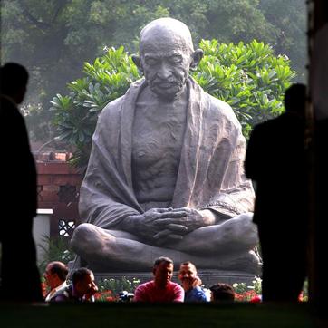 The statue of Mahatma Gandhi in front of Parliament House in New Delhi is arguably Ram Sutar’s best known sculpture. Gandhi has been Sutar’s most common muse. (Sanjeev Verma/ HT Photo ) The statue of Mahatma Gandhi in front of Parliament House in New Delhi is arguably Ram Sutar’s best known sculpture. Gandhi has been Sutar’s most common muse. (Sanjeev Verma/ HT Photo )