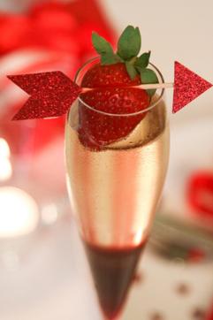 Valentines themed strawberry and champagne kir royal (Getty) Valentines themed strawberry and champagne kir royal (Getty)