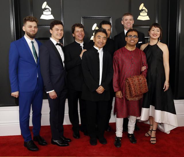 Members of the Silk Road Ensemble arrive at the 59th Annual Grammy Awards in Los Angeles, California, U.S. , February 12, 2017. (REUTERS) Members of the Silk Road Ensemble arrive at the 59th Annual Grammy Awards in Los Angeles, California, U.S. , February 12, 2017. (REUTERS)