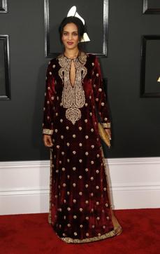 Anoushka chose a chose a red, high-slit velvet Sabyasachi Mukherjee gown. (REUTERS)