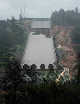 The area of erosion on the lower half of the Oroville Dam spillway. (Reuters Photo) The area of erosion on the lower half of the Oroville Dam spillway. (Reuters Photo)