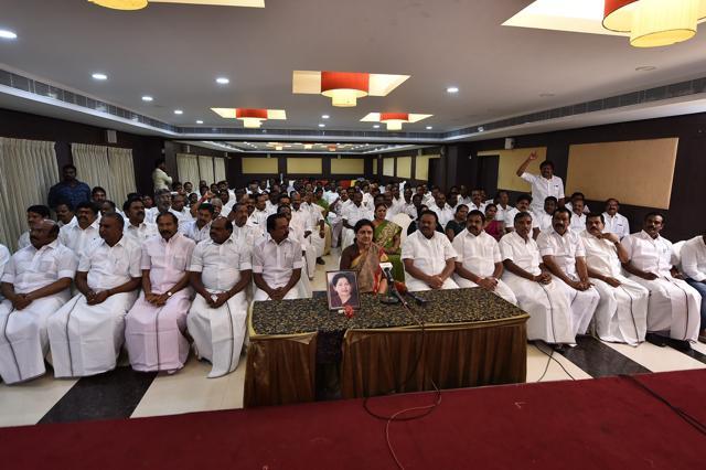 AIADMK general secretary VK Sasikala with party's MLAs supporting her at the resort in Koovathur at East Coast Road, near Chennai. (PTI) AIADMK general secretary VK Sasikala with party's MLAs supporting her at the resort in Koovathur at East Coast Road, near Chennai. (PTI)