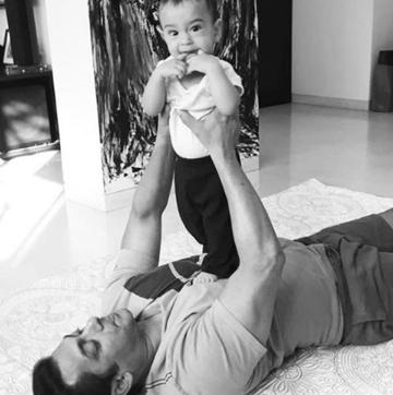 Salman Khan is often caught spending quality time with nephew Ahil. (instagram.com/arpitakhansharma)