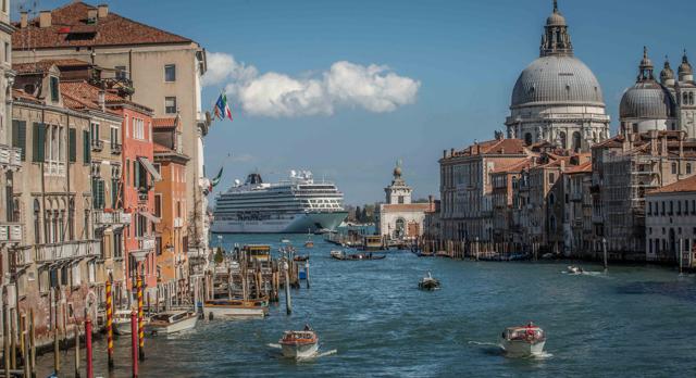 Viking Star. (Disney) Viking Star. (Disney)