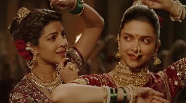 Besides Priyanka Chopra, Deepika Padukone has also been trying her luck in Hollywood. (HT Photo) Besides Priyanka Chopra, Deepika Padukone has also been trying her luck in Hollywood. (HT Photo)