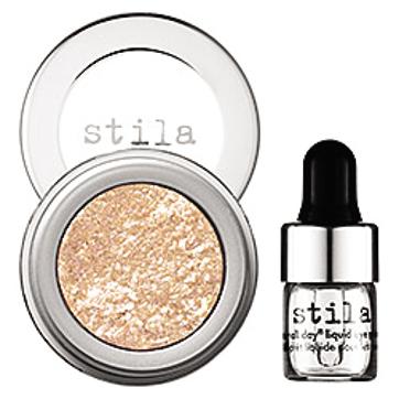 Stila’s Magnificent Metals Foil Finish Eye Shadow in Copper Stila’s Magnificent Metals Foil Finish Eye Shadow in Copper