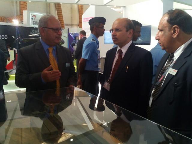 AK Gupta (centre) being briefed about modular bridging systems. (HT Photo) AK Gupta (centre) being briefed about modular bridging systems. (HT Photo)