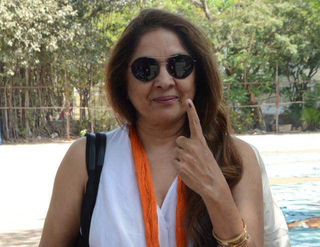 Actor Neena Gupta poses for the camera after casting her vote at St Joseph’s High School, Juhu in Mumbai on February 21, 2017. (Prodip Guha/HT Photo) Actor Neena Gupta poses for the camera after casting her vote at St Joseph’s High School, Juhu in Mumbai on February 21, 2017. (Prodip Guha/HT Photo)