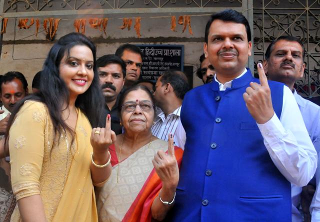 CM Devendra Fadnavis after casting his vote in Nagpur. (HT)