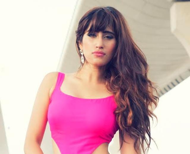 Tu Khech Meri Photo singer, Akasa Singh, was thrilled to learn that she’d be collaborating with Ricky Martin. Tu Khech Meri Photo singer, Akasa Singh, was thrilled to learn that she’d be collaborating with Ricky Martin.