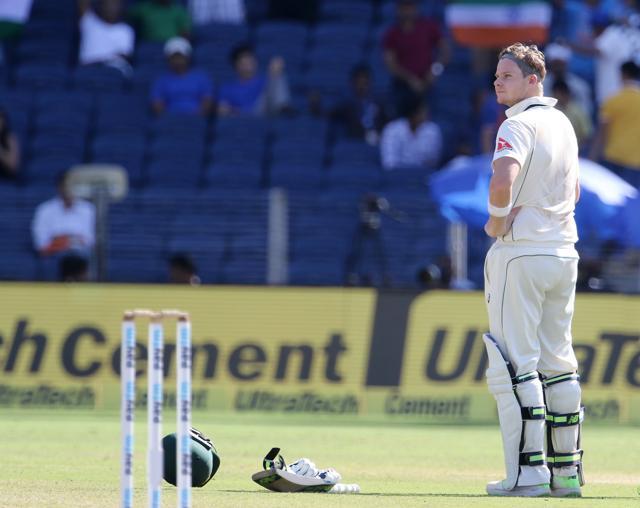 Steven Smith notched up his 21st fifty as Australia’s lead neared 300. Catch live cricket score of India vs Australia, day 2, here. (BCCI) Steven Smith notched up his 21st fifty as Australia’s lead neared 300. Catch live cricket score of India vs Australia, day 2, here. (BCCI)