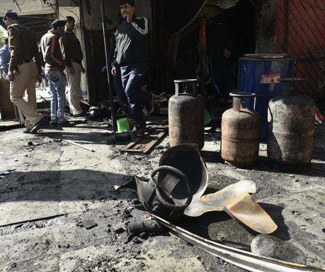 Two firemen lost their lives after a gas cylinder went off inside a restaurant in Vikaspuri. Two firemen lost their lives after a gas cylinder went off inside a restaurant in Vikaspuri.