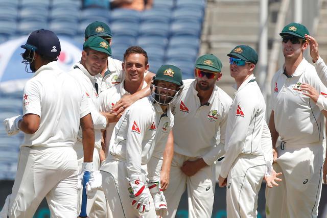 Steve O'Keefe got the big wicket of Murali Vijay as Australia struck at regular intervals. Catch live cricket score of India vs Australia, day 3, here. (BCCI)