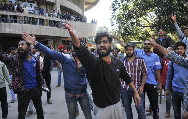 Activists clashed at the Student Centre on Monday. (Karun Sharma/HT Photo)