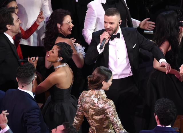 Justin Timberlake got the Oscars party going with a high-energy medley of his song Can’t Stop The Feeling. (AP) Justin Timberlake got the Oscars party going with a high-energy medley of his song Can’t Stop The Feeling. (AP)